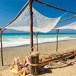 Tsikkos Tessera Αργάκα