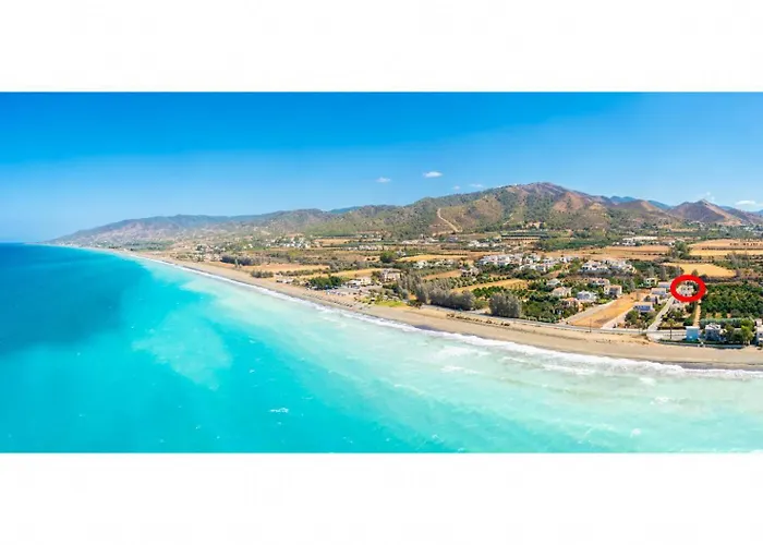 Tsikkos Tessera Vila Argaka