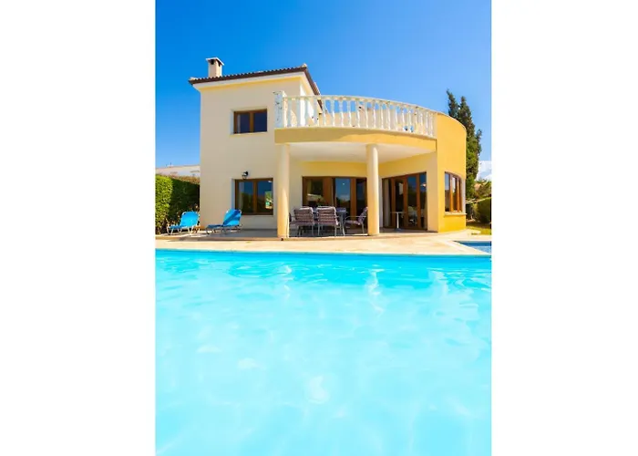 Vila Tsikkos Tessera *