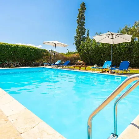 Tsikkos Tessera Villa